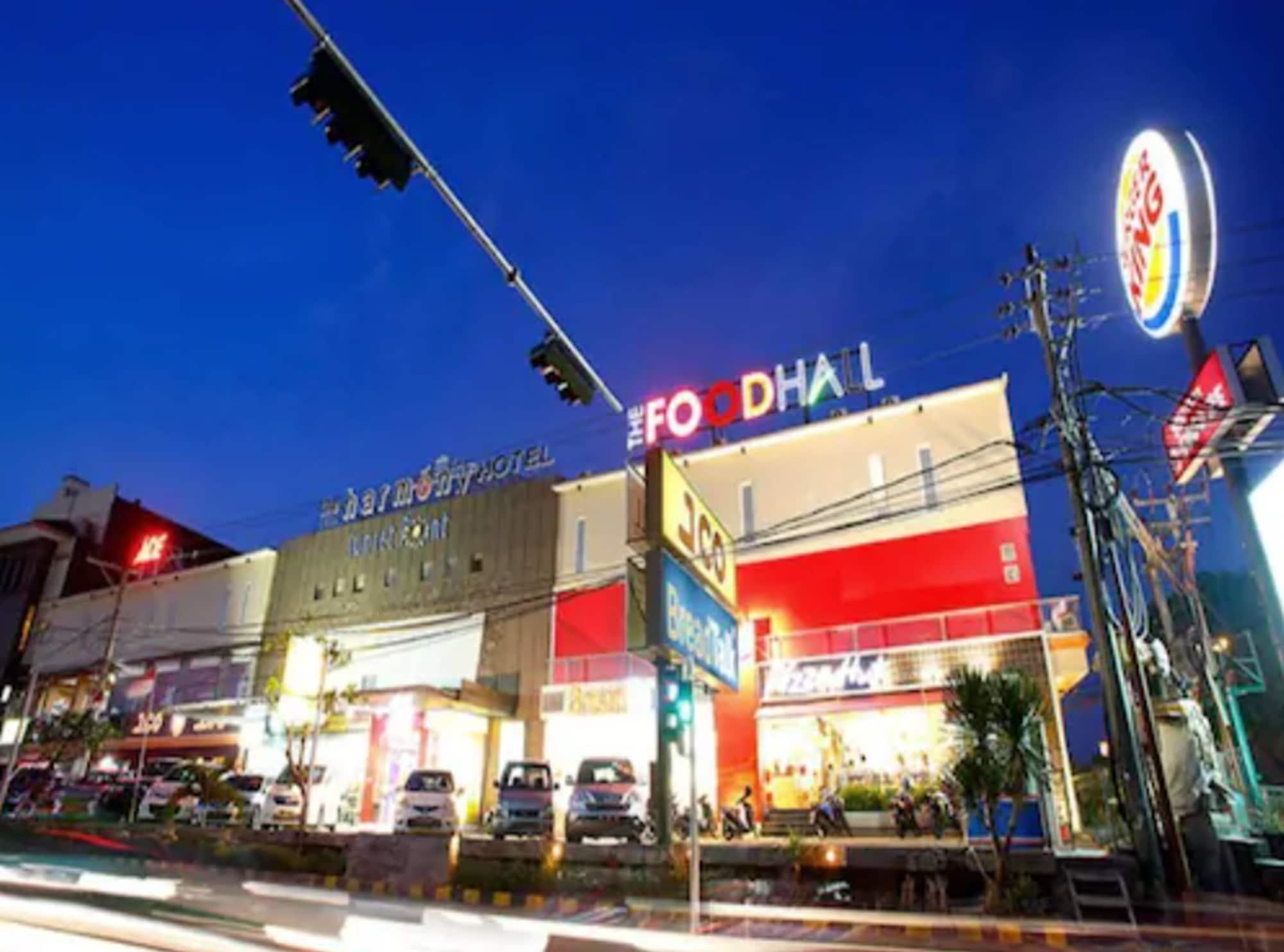 Reddoorz @ Sunset Point Seminyak Hotel Ngoại thất bức ảnh