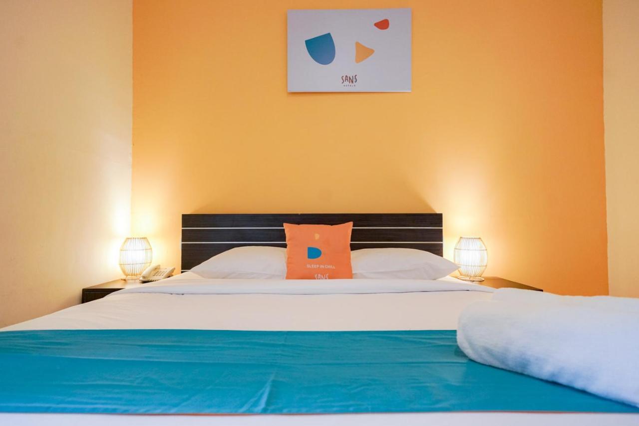Reddoorz @ Sunset Point Seminyak Hotel Ngoại thất bức ảnh